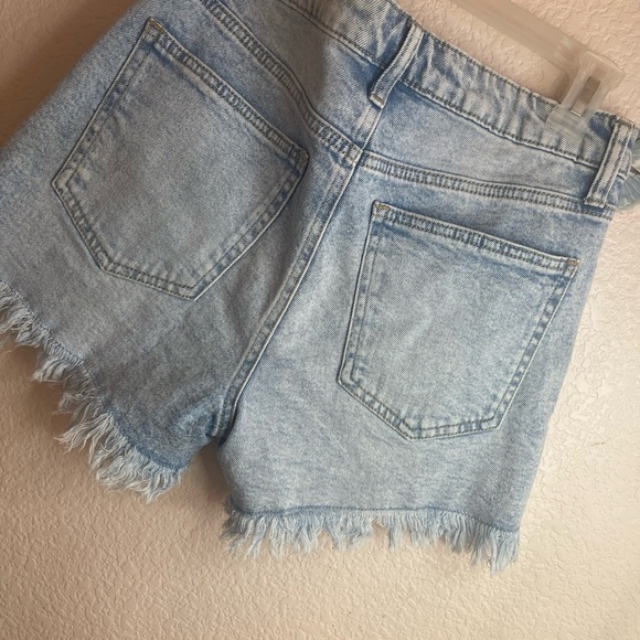 Light Blue Denim Shorts - Picture 4 of 8